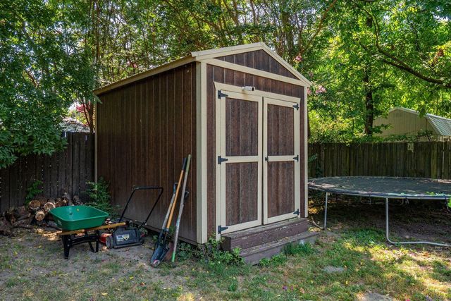 312 Gardner Street, Hot Springs, AR 71913