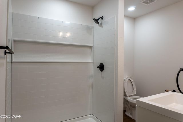 609 N Pearl Avenue, Joplin, MO 64801