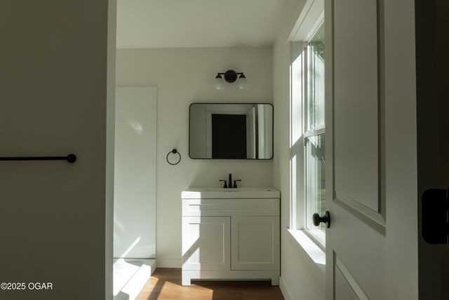 609 N Pearl Avenue, Joplin, MO 64801