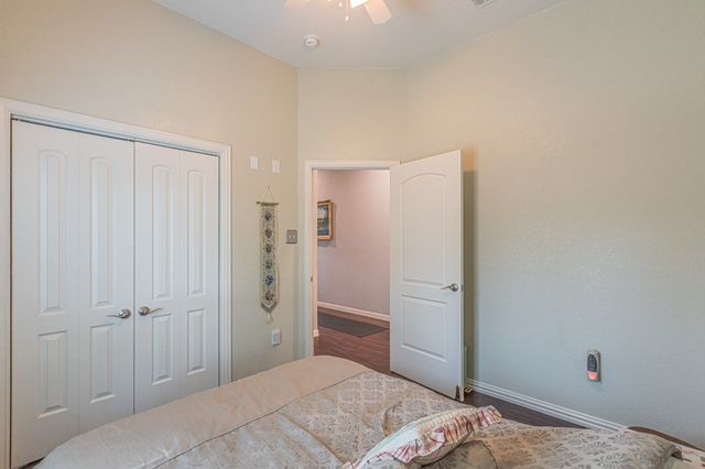 5900 Houghton Avenue, Fort Worth, TX 76107