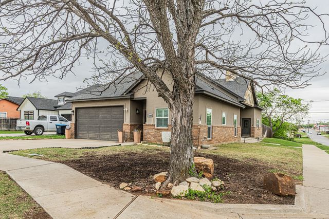 5900 Houghton Avenue, Fort Worth, TX 76107