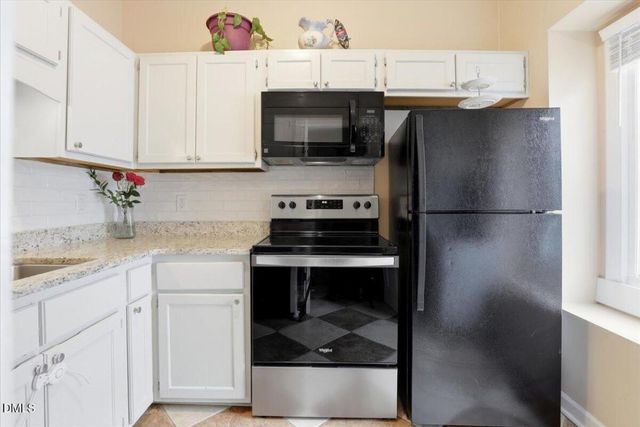 6152 Loch Laural Lane, Raleigh, NC 27613