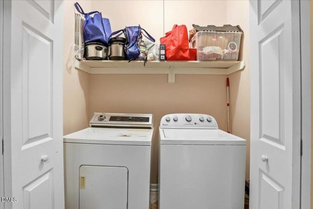 6152 Loch Laural Lane, Raleigh, NC 27613