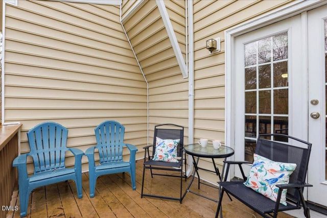 6152 Loch Laural Lane, Raleigh, NC 27613