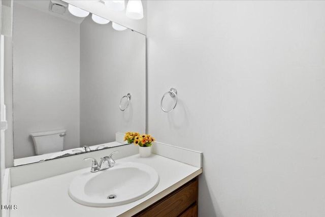 6152 Loch Laural Lane, Raleigh, NC 27613