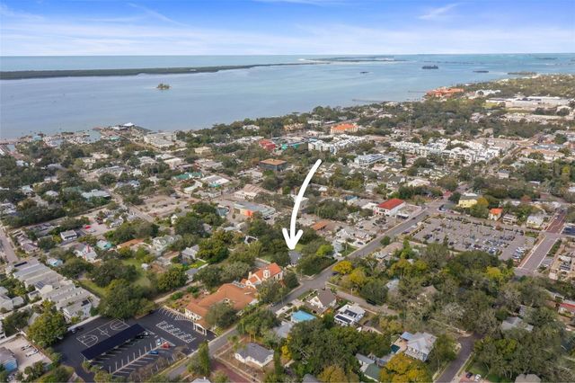 458 SCOTLAND STREET, Dunedin, FL 34698