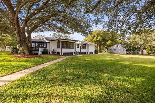 458 SCOTLAND STREET, Dunedin, FL 34698