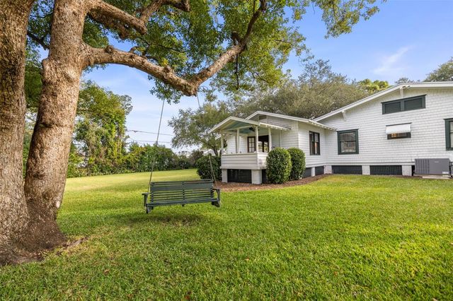 458 SCOTLAND STREET, Dunedin, FL 34698