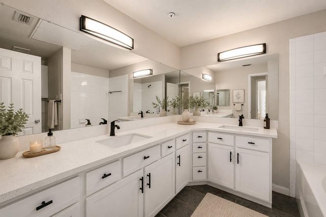 1330 Old Spanish Trail 4204, Houston, TX 77054