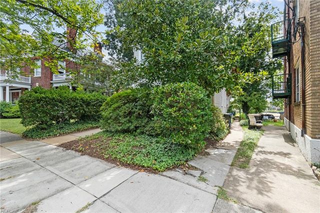 407 Warren Cres Apt 2, Norfolk, VA 23507