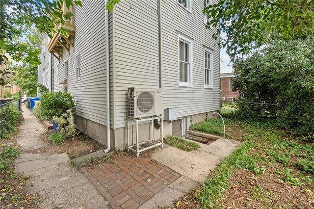 407 Warren Cres Apt 2, Norfolk, VA 23507