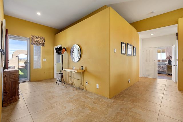 371 San Marcos Loop, Santa Fe, NM 87508
