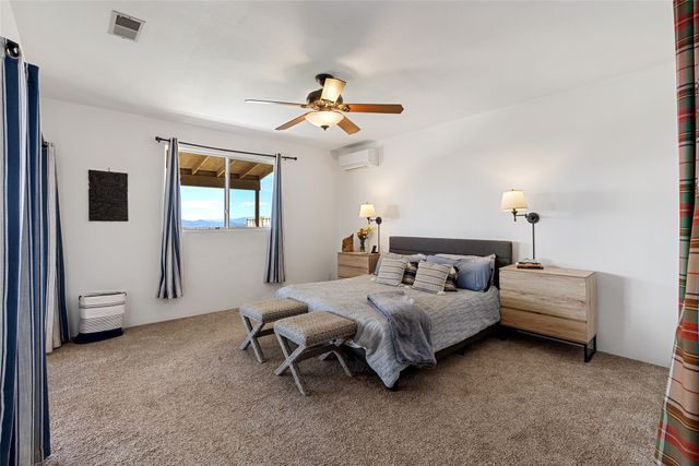 371 San Marcos Loop, Santa Fe, NM 87508