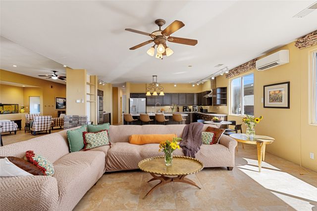371 San Marcos Loop, Santa Fe, NM 87508