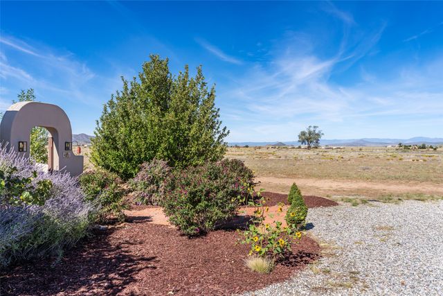 371 San Marcos Loop, Santa Fe, NM 87508