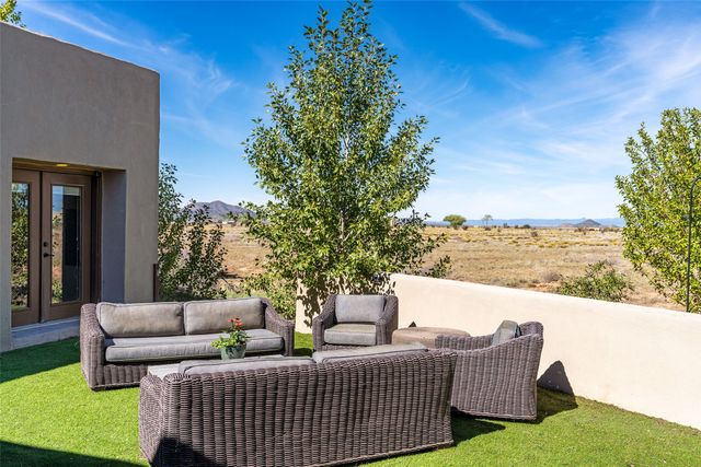 371 San Marcos Loop, Santa Fe, NM 87508