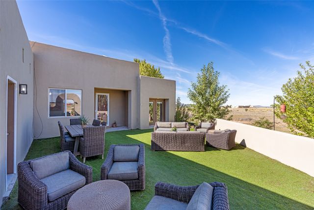 371 San Marcos Loop, Santa Fe, NM 87508