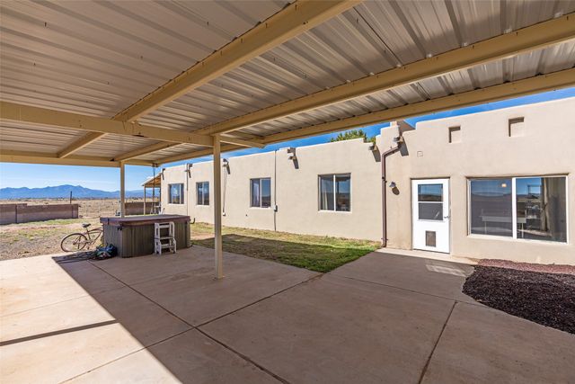 371 San Marcos Loop, Santa Fe, NM 87508
