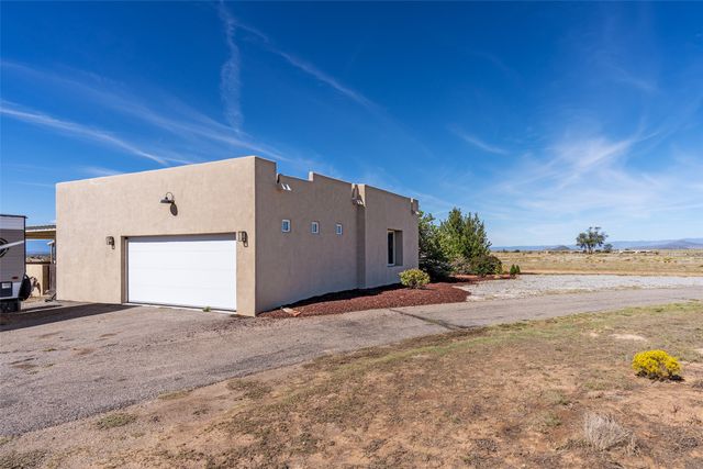 371 San Marcos Loop, Santa Fe, NM 87508