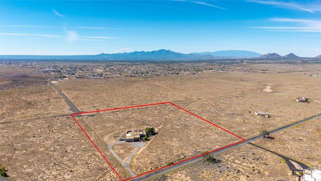 371 San Marcos Loop, Santa Fe, NM 87508