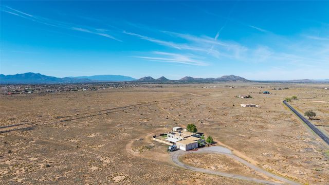 371 San Marcos Loop, Santa Fe, NM 87508
