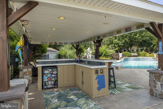 105 WHITEHALL RD, Reinholds, PA 17569