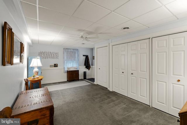 105 WHITEHALL RD, Reinholds, PA 17569