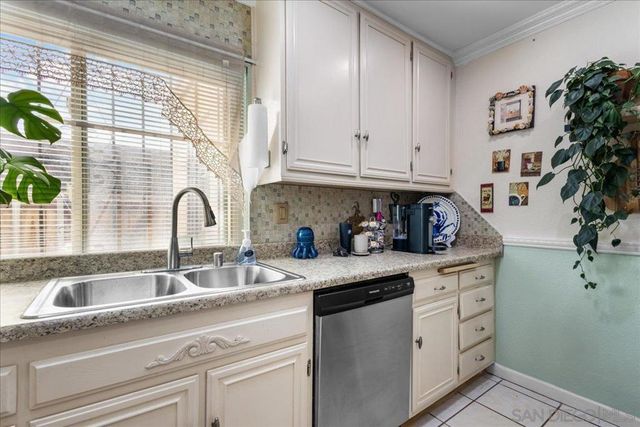 238 Regency Ct C, Chula Vista, CA 91910