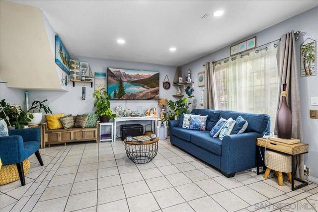 238 Regency Ct C, Chula Vista, CA 91910