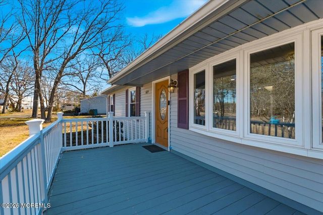 629 W Commodore Boulevard, Jackson, NJ 08527