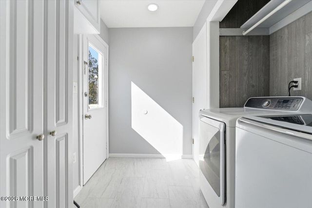 629 W Commodore Boulevard, Jackson, NJ 08527