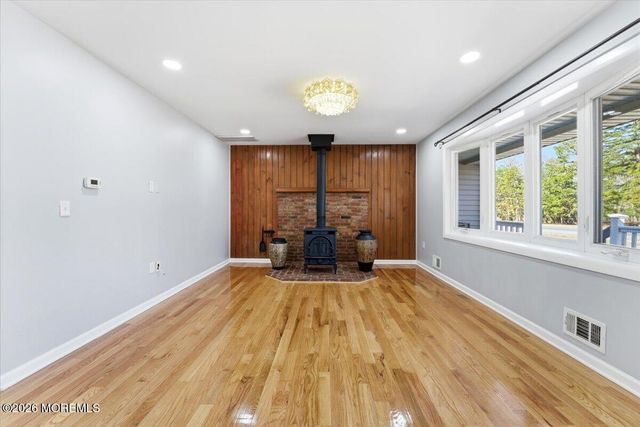 629 W Commodore Boulevard, Jackson, NJ 08527