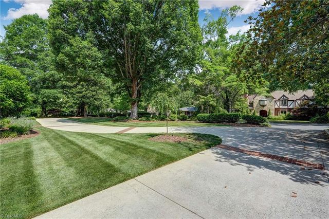 1205 Huntsdale Road, Reidsville, NC 27320
