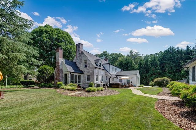 1205 Huntsdale Road, Reidsville, NC 27320