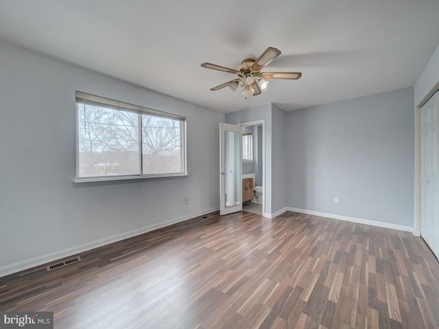 4705 SARGENT RD NE, Washington, DC 20017