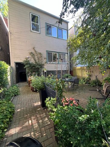 1432 W Edgewater Avenue 2, Chicago, IL 60660