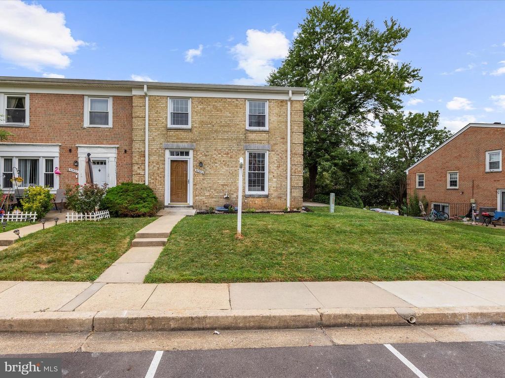 9090 MOONSHINE HOLW #G, Laurel, MD 20723