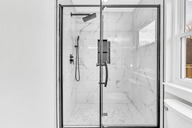 216 Valley View Rd, Dover, TN 37058