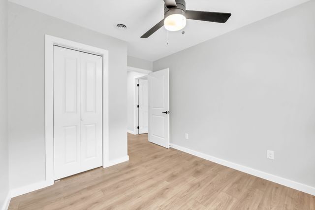 216 Valley View Rd, Dover, TN 37058