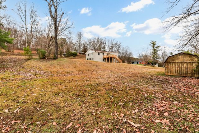 216 Valley View Rd, Dover, TN 37058