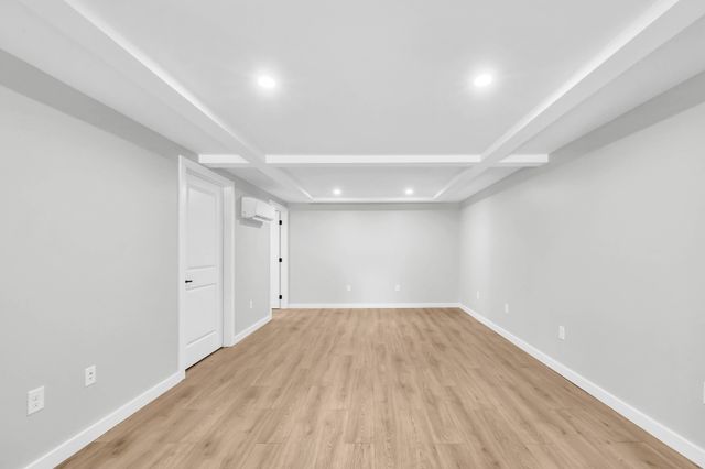 216 Valley View Rd, Dover, TN 37058