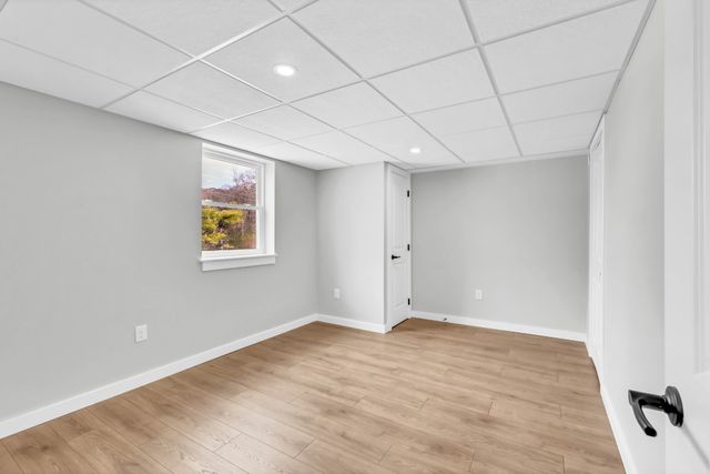 216 Valley View Rd, Dover, TN 37058