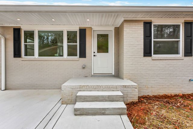 216 Valley View Rd, Dover, TN 37058