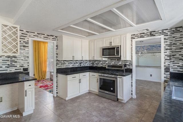 3735 Paula, Lancaster, CA 93535