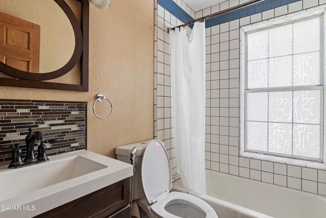 3735 Paula, Lancaster, CA 93535