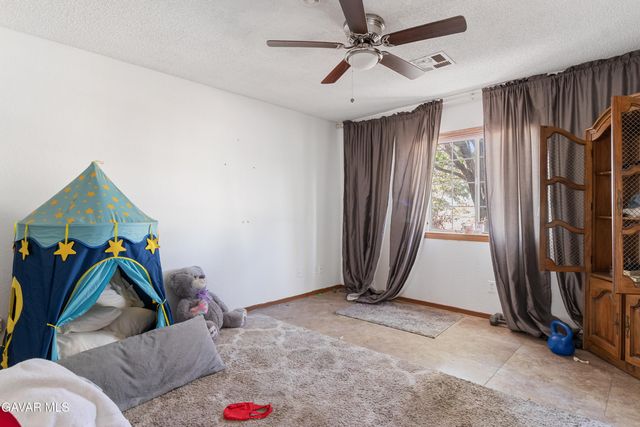 3735 Paula, Lancaster, CA 93535
