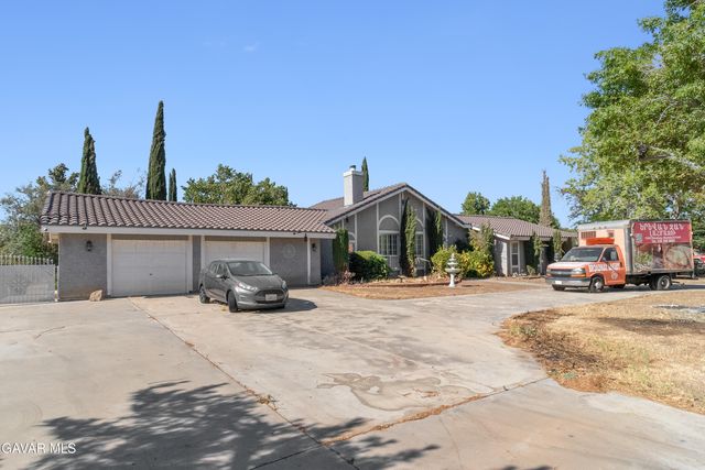 3735 Paula, Lancaster, CA 93535