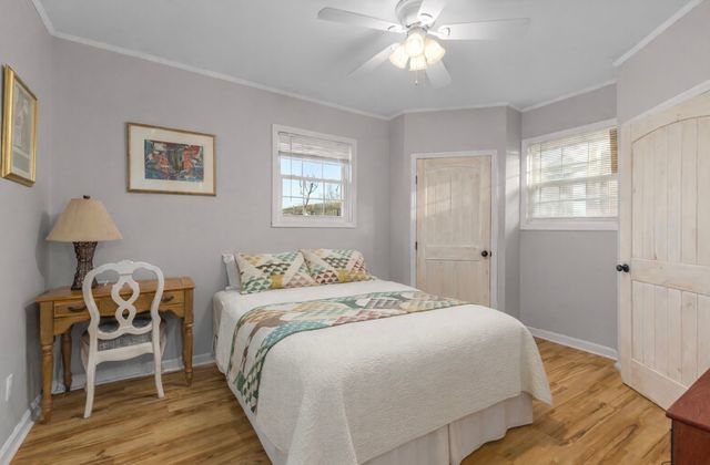 202 Allendale Blvd, Mcminnville, TN 37110