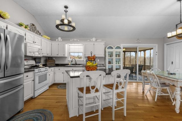 202 Allendale Blvd, Mcminnville, TN 37110