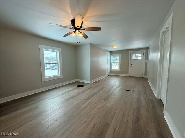 911 Merrick Avenue, Zanesville, OH 43701